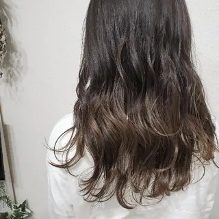 ロング ヘアアレンジ カラー See by merのマツエク・マツパデザイン