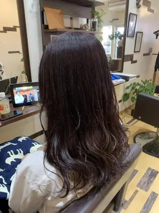 ロング カラー サトウ シューイチのヘアスタイル