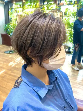 ショート カラー 増山 大起のヘアスタイル