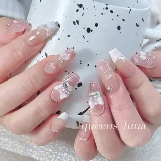 ネイル Queens テイのネイルデザイン