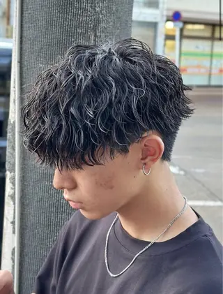 パーマ メンズ 新潟No.1サロン 秋山深(メンズ限定)のヘアスタイル
