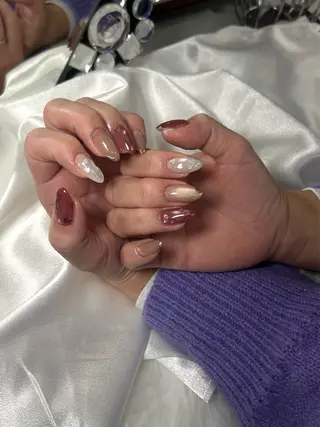ネイル haku 🤍のネイルデザイン