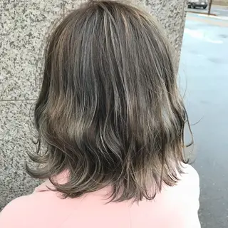 ショート カラー Oopsレイヤー 加藤澄都のヘアスタイル