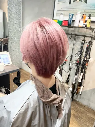 ショート カラー カラーブリーチ特化 石原勇希のヘアスタイル