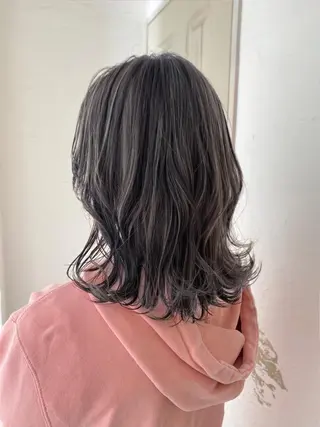 ミディアム カラー 🍑もも 🍑のヘアスタイル