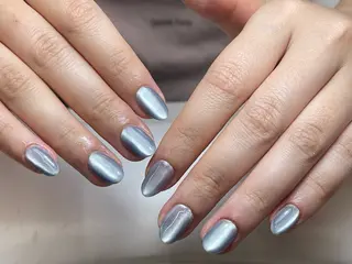 ショート トゥ ヒェンのネイルデザイン
