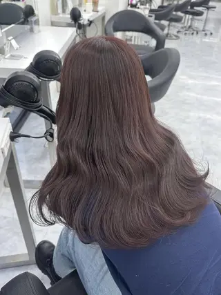 ロング ヘアアレンジ カラー 🪞official THREE 横浜🎀のヘアスタイル