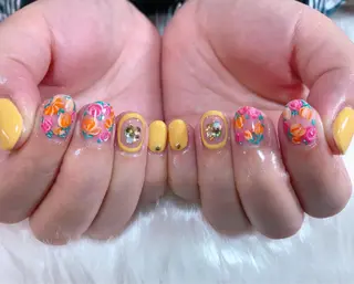ネイル nailartist lisaのネイルデザイン