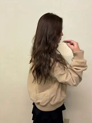 セミロング 透明感/エクステ Veluaのヘアスタイル