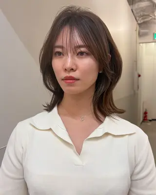 ミディアム カラー パーマ ヘアアレンジ メンズ 切りっぱなしヘアボブ ミディアムヘアRYOのヘアスタイル