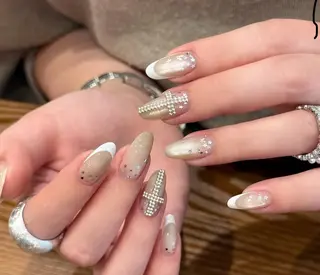 ネイル Pure&Rich Nailのネイルデザイン
