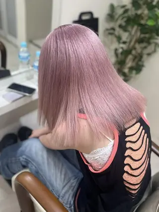 セミロング カラー 🤍爆モテハイトーン 🤍ブリーチ特化🤍のヘアスタイル