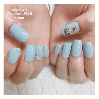 ミディアム ネイル 🐾enen style 🐾のネイルデザイン