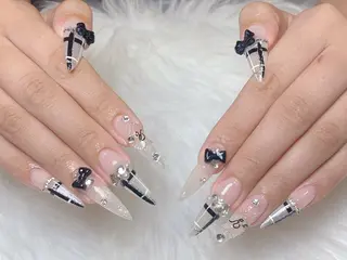ネイル Rei _Nail 新宿のネイルデザイン