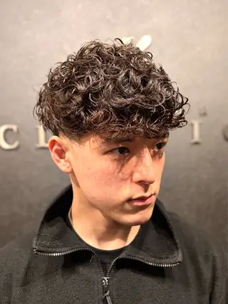 ショート パーマ メンズ特化 星野裕人のヘアスタイル