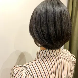 ショート カラー 草野ゆずき⌇縮毛矯正 ⌇Wカラー⌇レイヤーのヘアスタイル