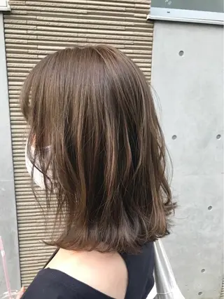 ミディアム ご新規様限定 透明感カラーKANAのヘアスタイル