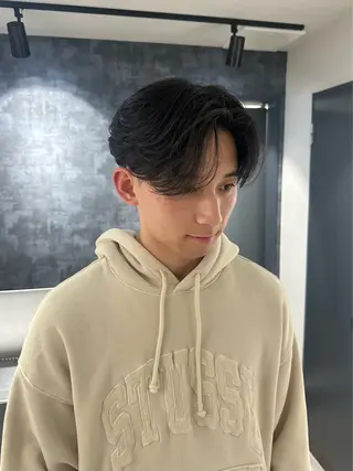 ミディアム メンズ 💈ニュアンスパーマ センターパート💈のヘアスタイル