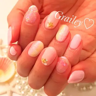 ネイル Grailey nail salonのネイルデザイン