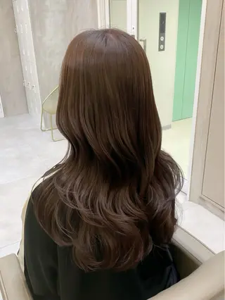 セミロング カラー ヘアアレンジ 赤み消し🫧韓国ヘア 🫧藤岡誠也のヘアスタイル