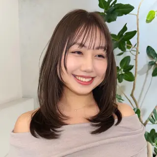 ミディアム カラー SAKI 新宿のヘアスタイル