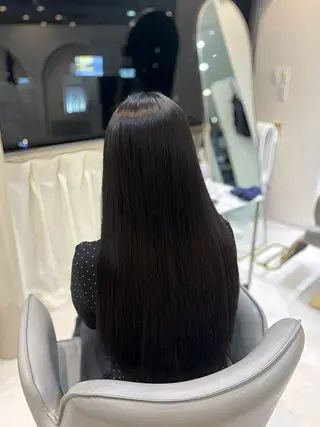 ロング カラー 大西 愛梨のヘアスタイル