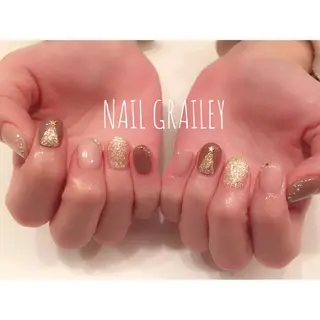 ネイル Grailey nail salonのネイルデザイン