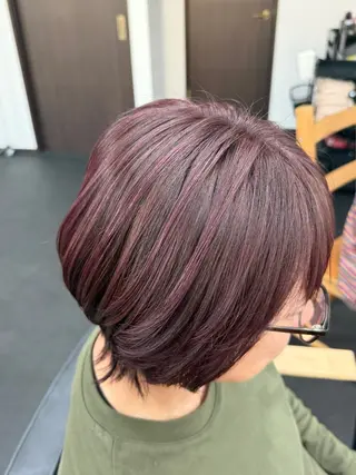 ショート カラー 谷口 優希のヘアスタイル