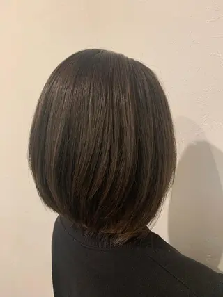ショート カラー NUMBER 天王寺 🌼yuriのヘアスタイル