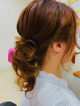 ミディアム ヘアアレンジ 久保 めぐみのヘアスタイル
