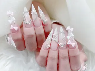 ネイル MochiMochi 🎀新宿/長さ出しのネイルデザイン