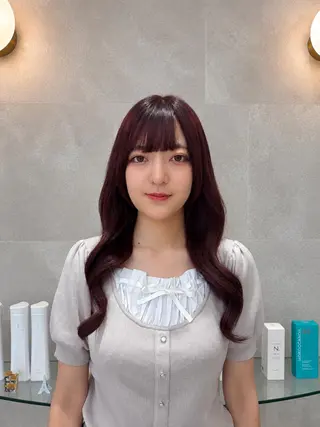 カラー 韓国ヘアケアブリーチ 莉奈のヘアスタイル