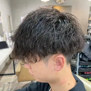 メンズ クロスパーマ/透明感 カラー/Erikaのヘアスタイル