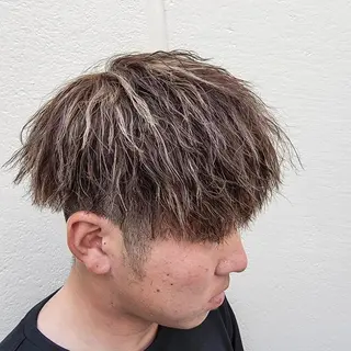 メンズ 特殊パーマ 片山恭兵のヘアスタイル
