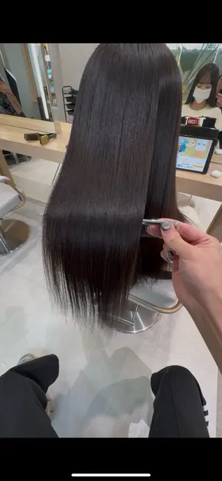 ロング 髪質改善×透明感 カラー🫧ふうま🪽のヘアスタイル