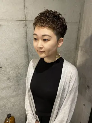 ショート 伊藤 玄のヘアスタイル