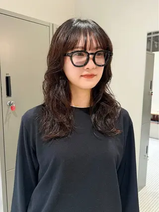 ミディアム GRIP/マンツー マンサロンのヘアスタイル