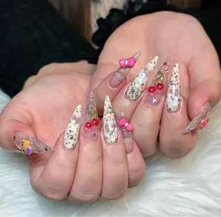 ネイル Eli Muse 新宿ネイルのネイルデザイン