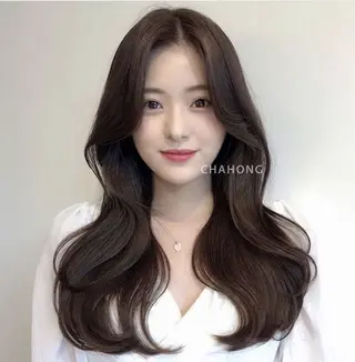 ロング 菊池 梨麻のヘアスタイル