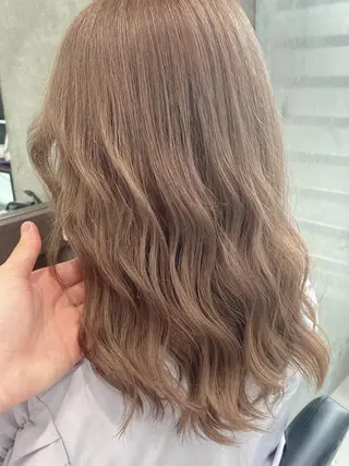 セミロング カラー ハイトーン特化💍 NØRN💍韓国のヘアスタイル