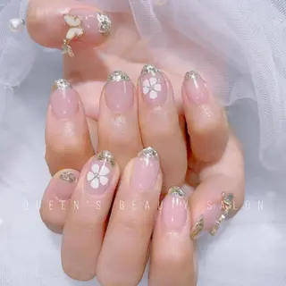 ネイル Queens みなみのネイルデザイン