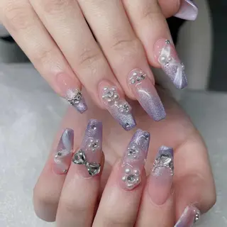 ネイル Queens ひなのネイルデザイン