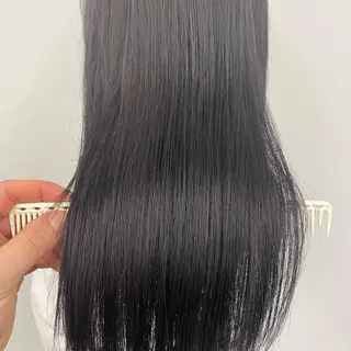 セミロング カラー センターパート特化 井上健太のヘアスタイル