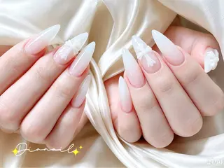ネイル Dia nail サロンのネイルデザイン