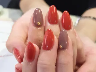ネイル アルテミス 根本のネイルデザイン
