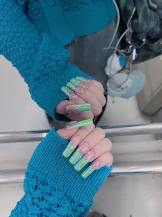 ネイル Maya 🧊🫧‪／渋谷のネイルデザイン