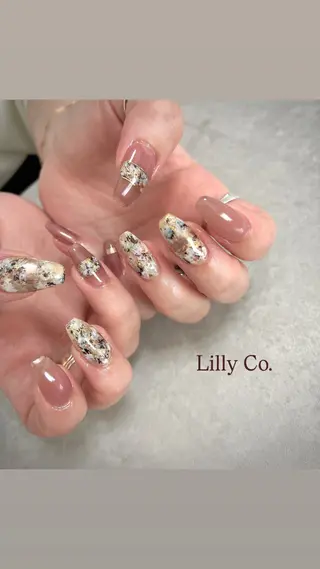 ネイル Lilly Co.のネイルデザイン