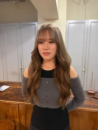 ロング カラー 🤩噂のMr.髪ポジ ティブ®️yu🤩のヘアスタイル