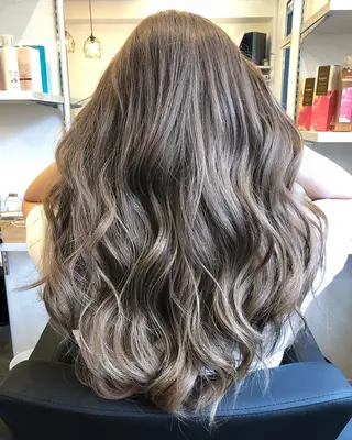 セミロング 100%高級人毛使用 LANIUMEDAのヘアスタイル