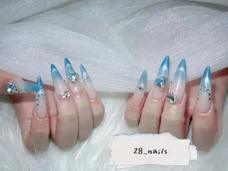 ロング トゥー フエンのネイルデザイン